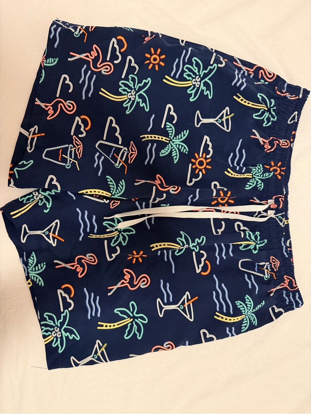 Chubbies The Neon Lights 7” Classic Swim Trunks XL